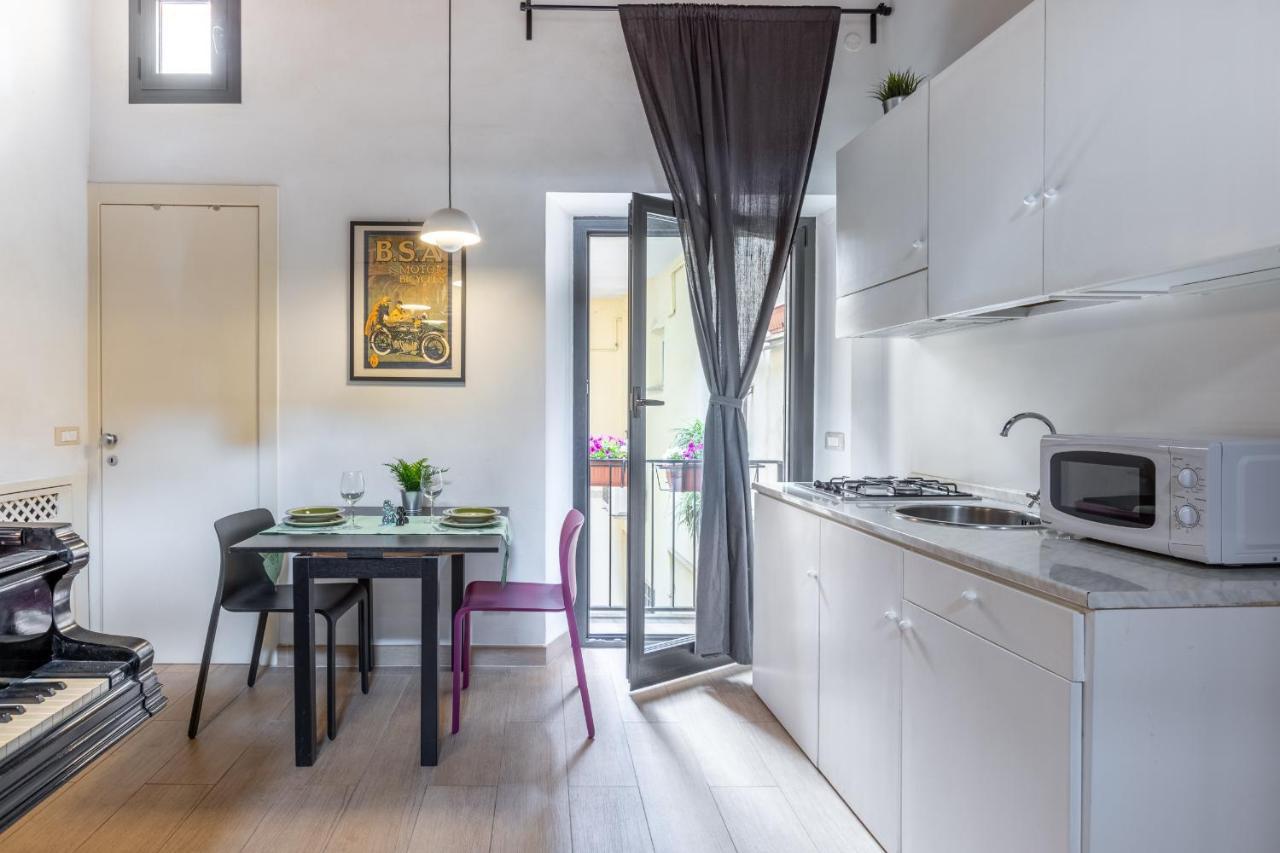 Musician Apartment Colosseo With Piano Rome Exterior photo
